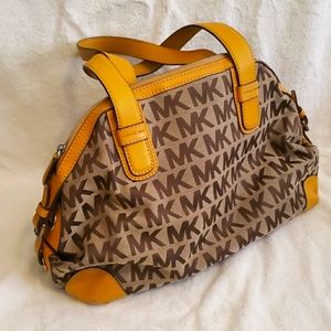 MK shoulder bag limited edition color